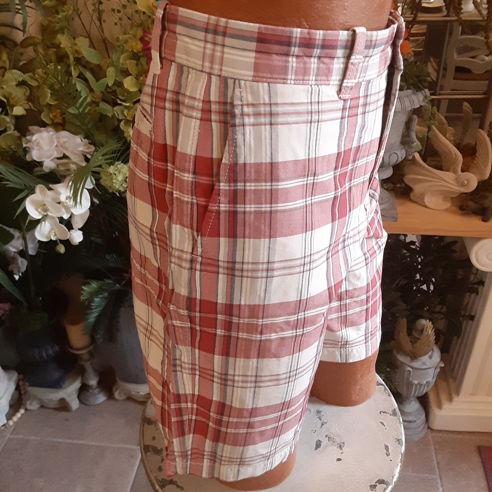 Eddie Bauer,  Legend Wash, Plaid, Flat Front Bermuda Shorts,  Size 33